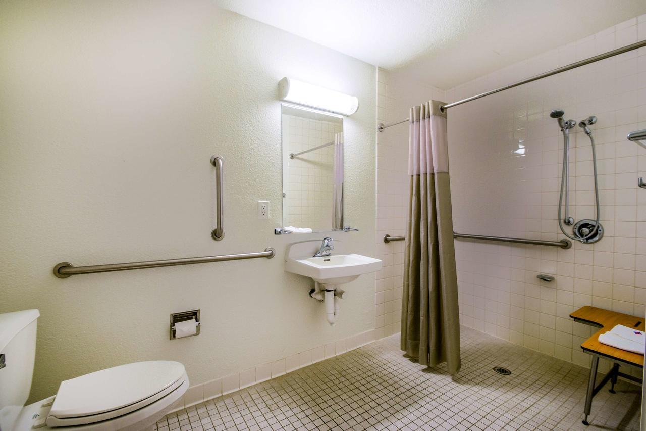 Motel 6-Kelso, Wa - Mt. St. Helens מראה חיצוני תמונה