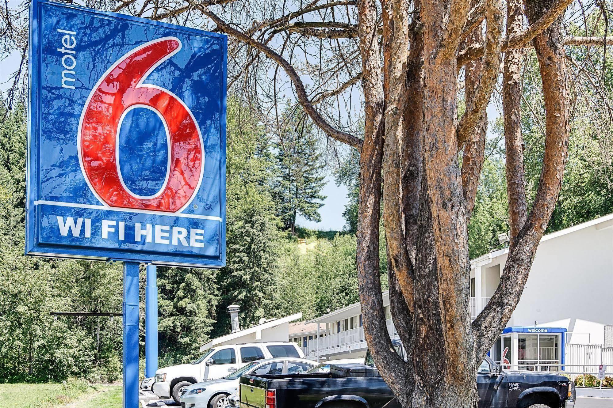 Motel 6-Kelso, Wa - Mt. St. Helens מראה חיצוני תמונה
